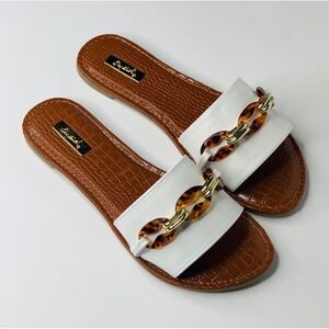 Qupid Flat Sandals Size 7 White Cognac Croc Embossed Slide Tortoise Chain Link